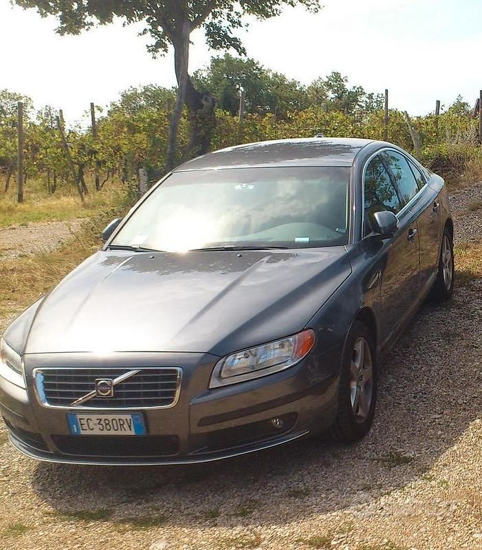 Usata Volvo S80 Momentum 2008 Grigio Berlina