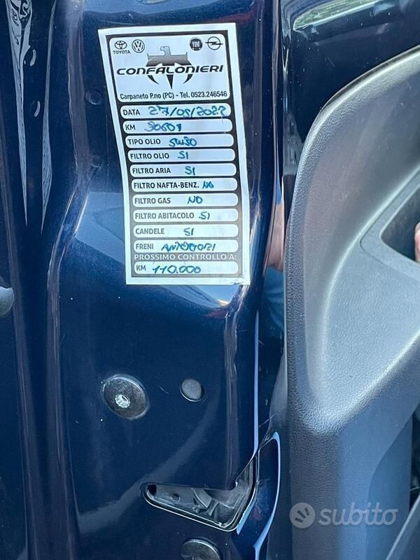 Blu Usata 2014 VW up! Due volumi | 6500 € (Buon prezzo) - Immagine 1/4