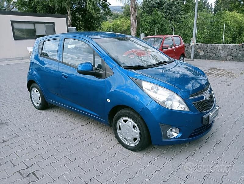 Usata Chevrolet Spark LS 2012 Blu Utilitaria