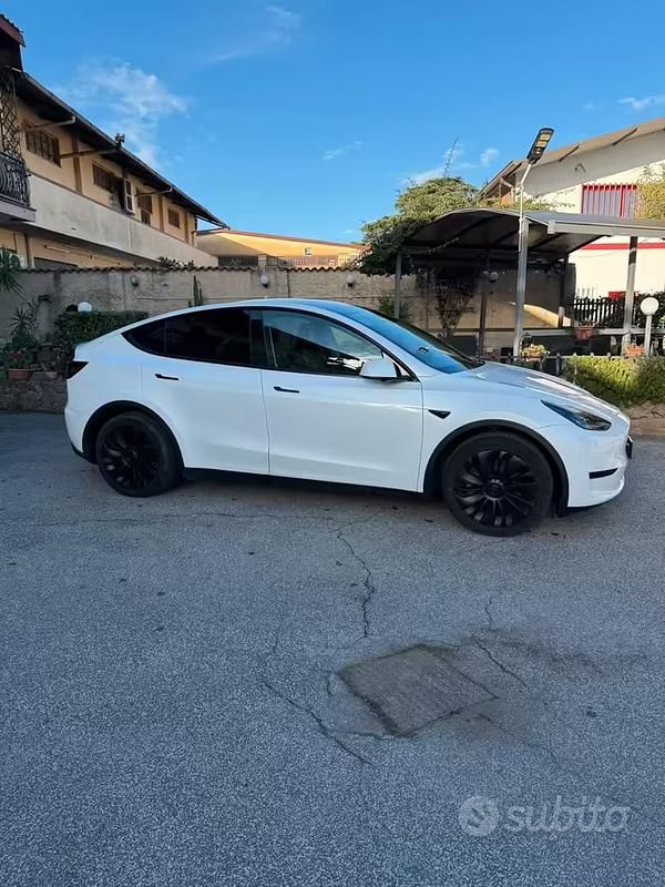 Usado Tesla Model Y 114 kW (155 CV) 2024 SUV