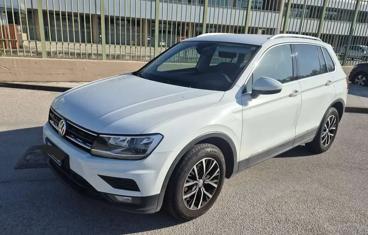 Usata VW Tiguan R-line 177 CV (130 kW) 2016 SUV