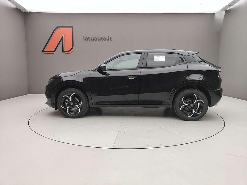 Nuova Alfa Romeo Junior 145 CV (106 kW) 2025 Rosso SUV