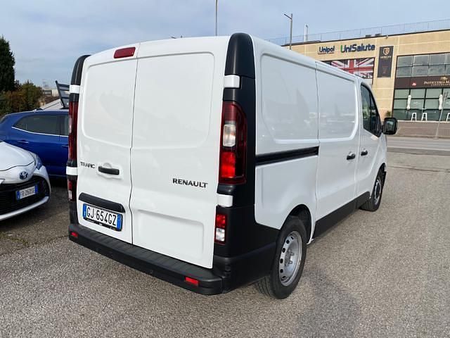 Usata Renault Trafic 110 CV (80 kW) 2022 Bianco