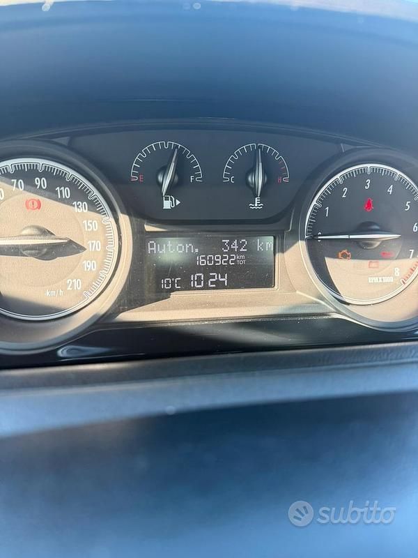 Usata Lancia Ypsilon Platinum 69 CV (50 kW) 2017 Bianco Utilitaria