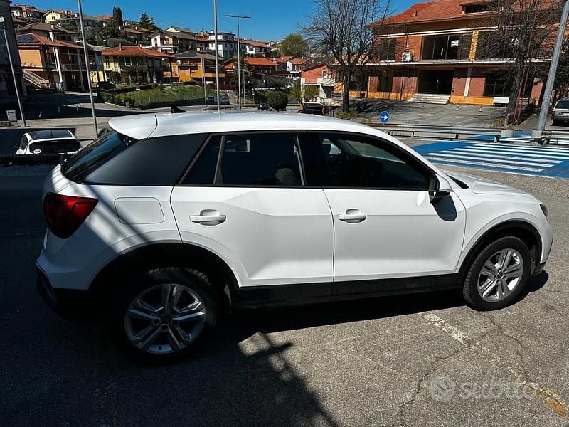 Usata Audi Q2 Advanced 116 CV (85 kW) 2023 Bianco SUV