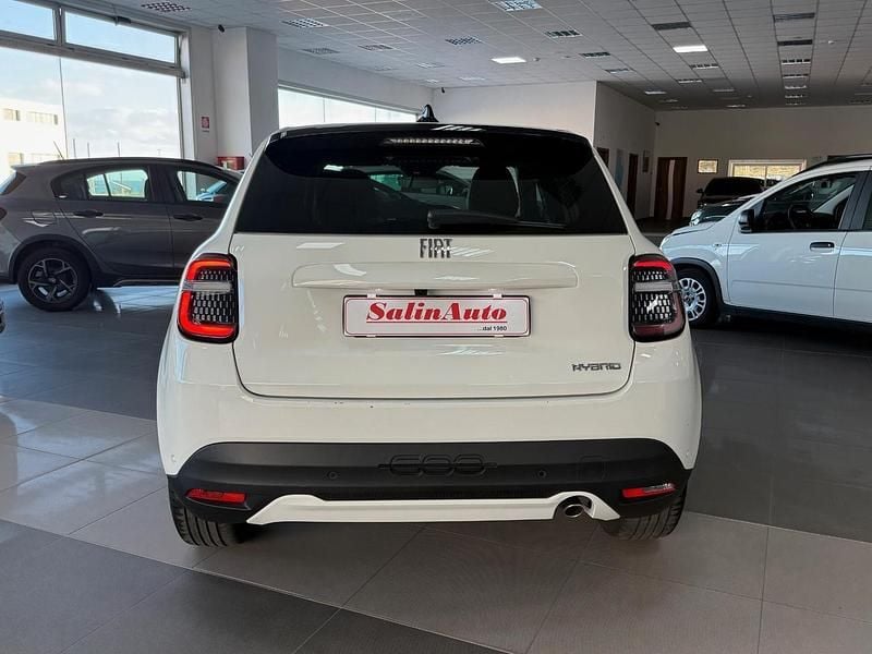 Usata Fiat 600 La Prima 110 CV (80 kW) 2025 Bianco SUV