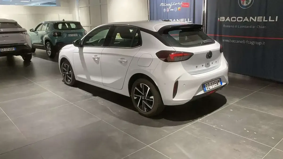 Usata Opel Corsa S 101 CV (74 kW) 2025 Bianco Utilitaria