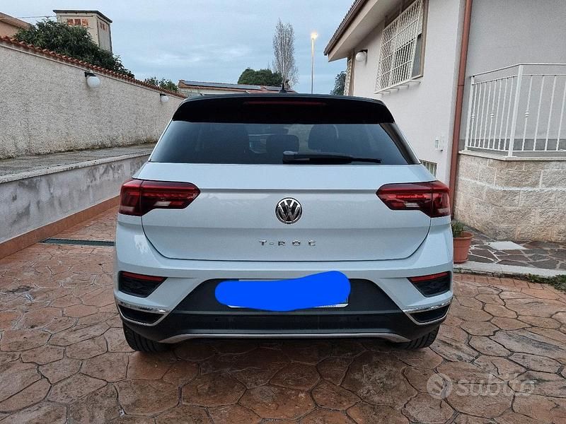 Usata VW T-Roc 115 CV (84 kW) 2019 Bianco SUV