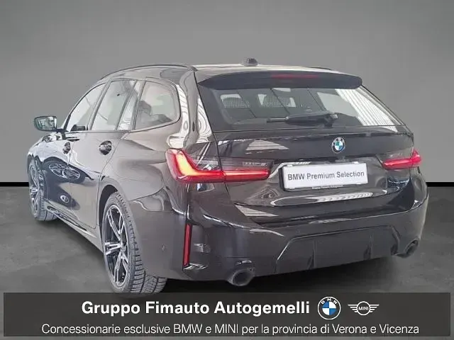Usata BMW 330 M Sport 286 CV (210 kW) 2024 Nero / metallizzato Station wagon