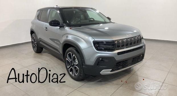 Nero metallizzato Usata 2024 Jeep Avenger Longitude SUV | 19.900 € - Immagine 1/4