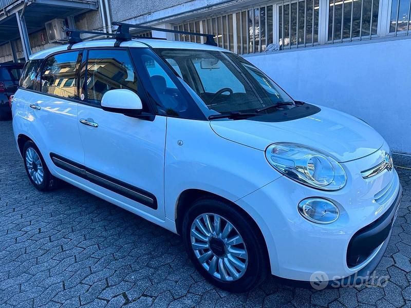 Usata Fiat 500L Lounge 95 CV (69 kW) 2016 Bianco Monovolume