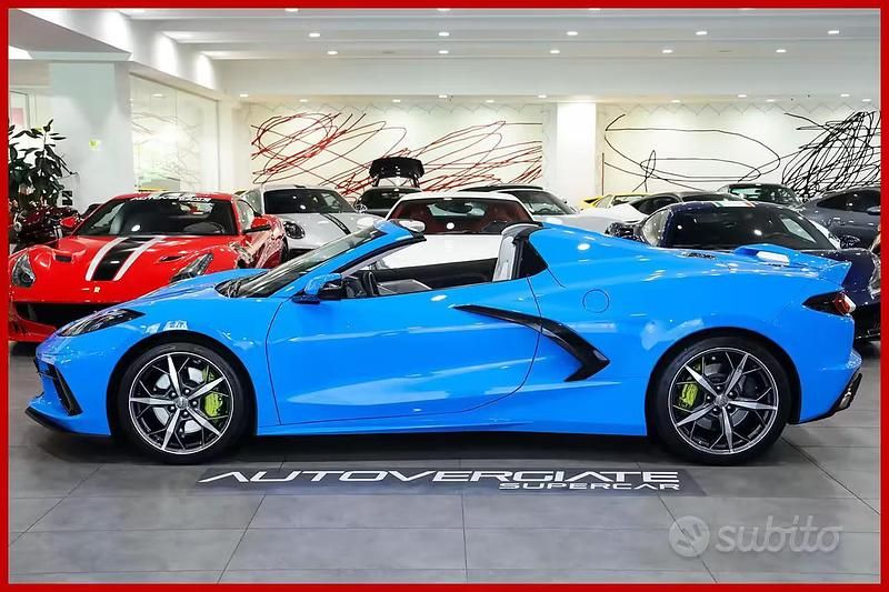 Usata Corvette C8 481 CV (353 kW) 2023 Rapid blue Cabrio