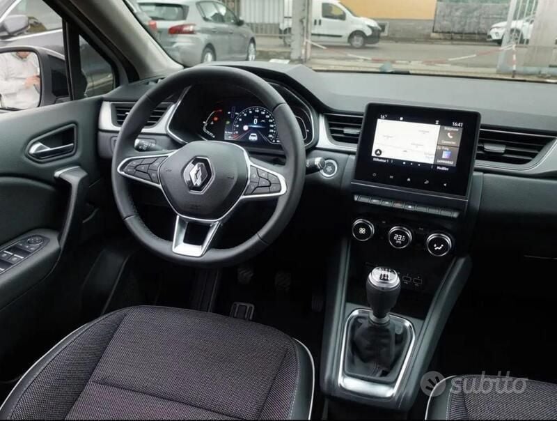 Usata Renault Captur 101 CV (74 kW) 2020 SUV