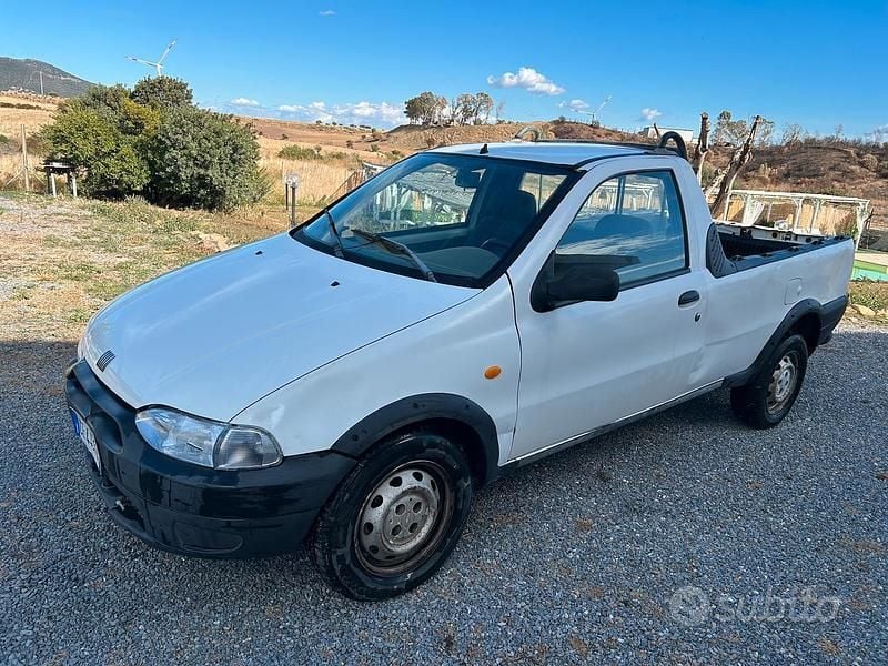 Usata 2003 Fiat Strada Pick-up | 2500 € (Super prezzo) - Immagine 1/3