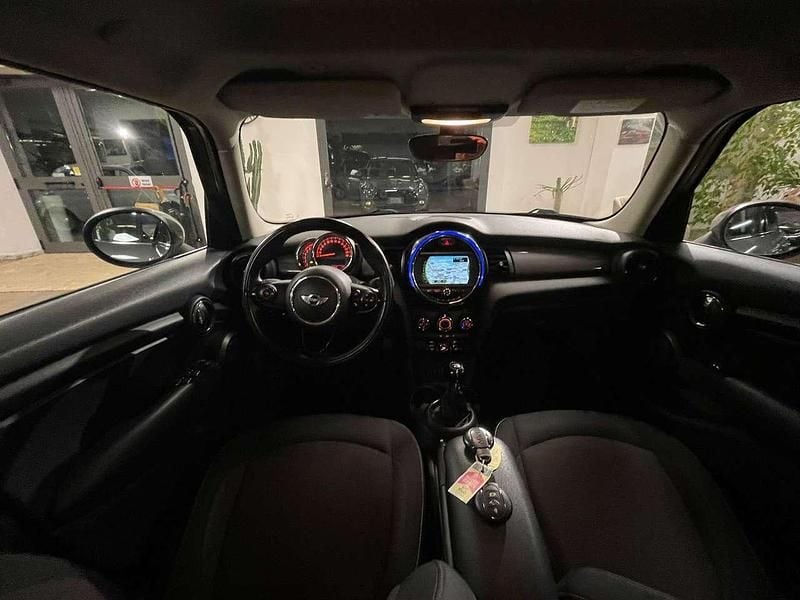 Usata Mini Cooper D Hype 116 CV (85 kW) 2017 Grigio Utilitaria