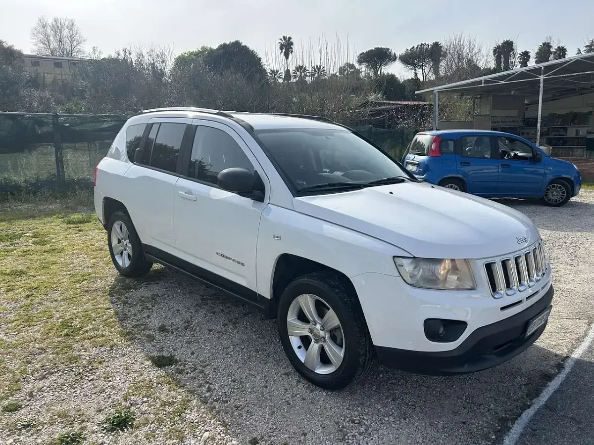 Usata Jeep Compass Sport 136 CV (100 kW) 2012 Other SUV