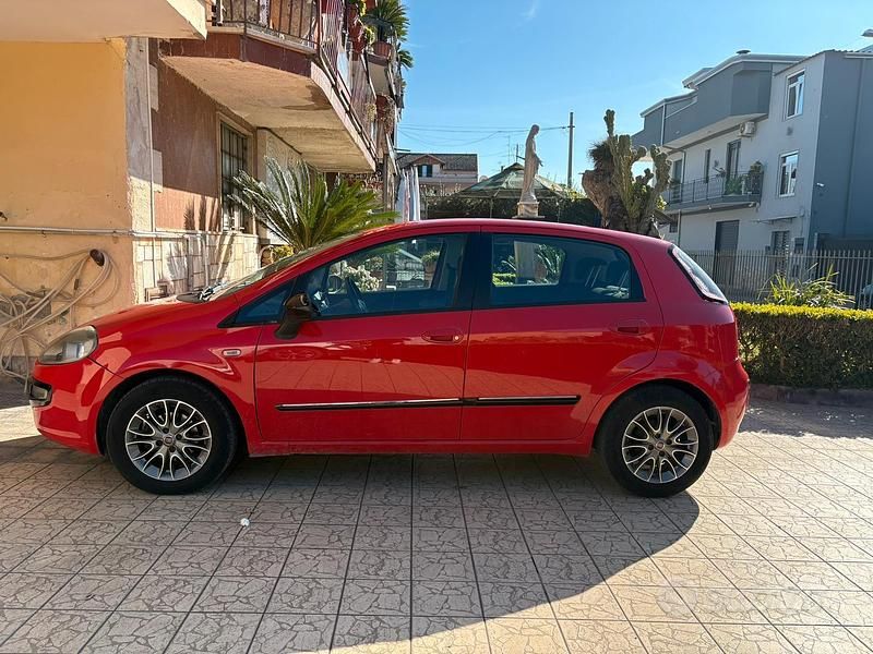 Usata Fiat Punto Evo 75 CV (55 kW) 2011 Utilitaria