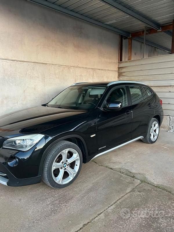 Usata BMW X1 143 CV (105 kW) 2011 SUV