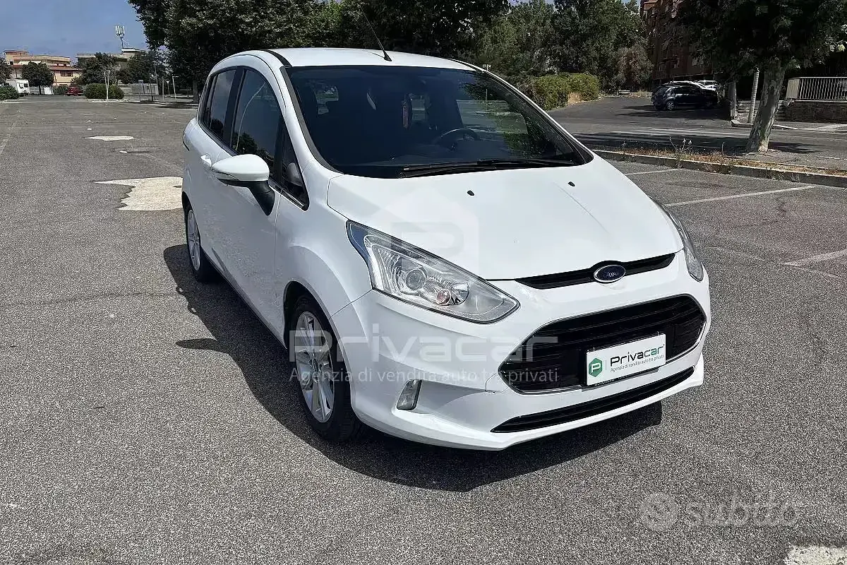 Usata Ford B-MAX Titanium 95 CV (69 kW) 2017 Bianco Monovolume