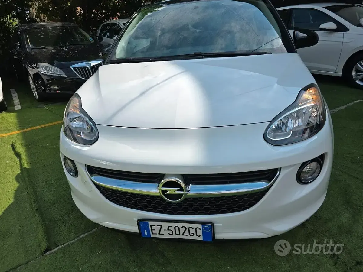 Usata Opel Adam 88 CV (64 kW) 2015 Bianco Utilitaria