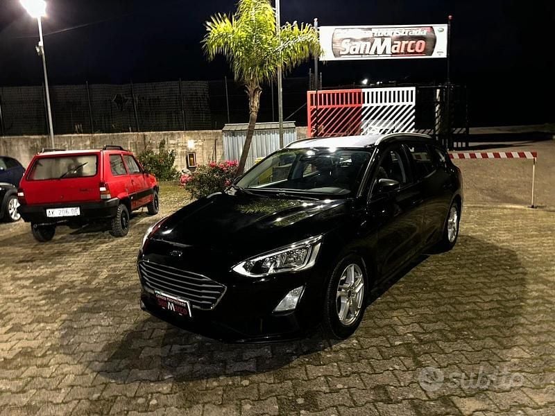 Usata Ford Focus Titanium 120 CV (88 kW) 2018 Nero Station wagon