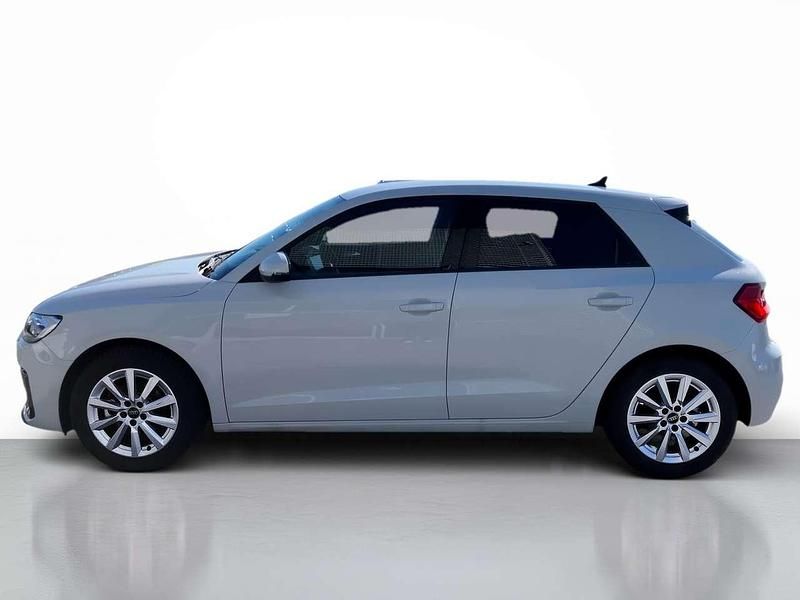 Usata Audi A1 Sportback Business 116 CV (85 kW) 2025 Bianco ghiacciaio metallizzato Utilitaria