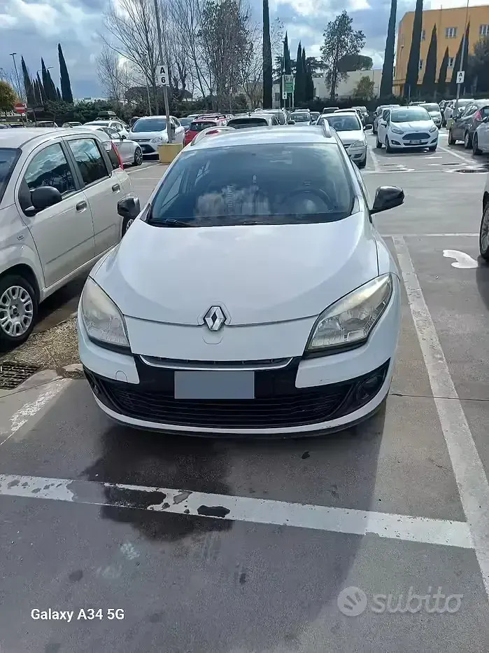 Usata Renault Mégane GrandTour 110 CV (80 kW) 2011 Bianco Station wagon