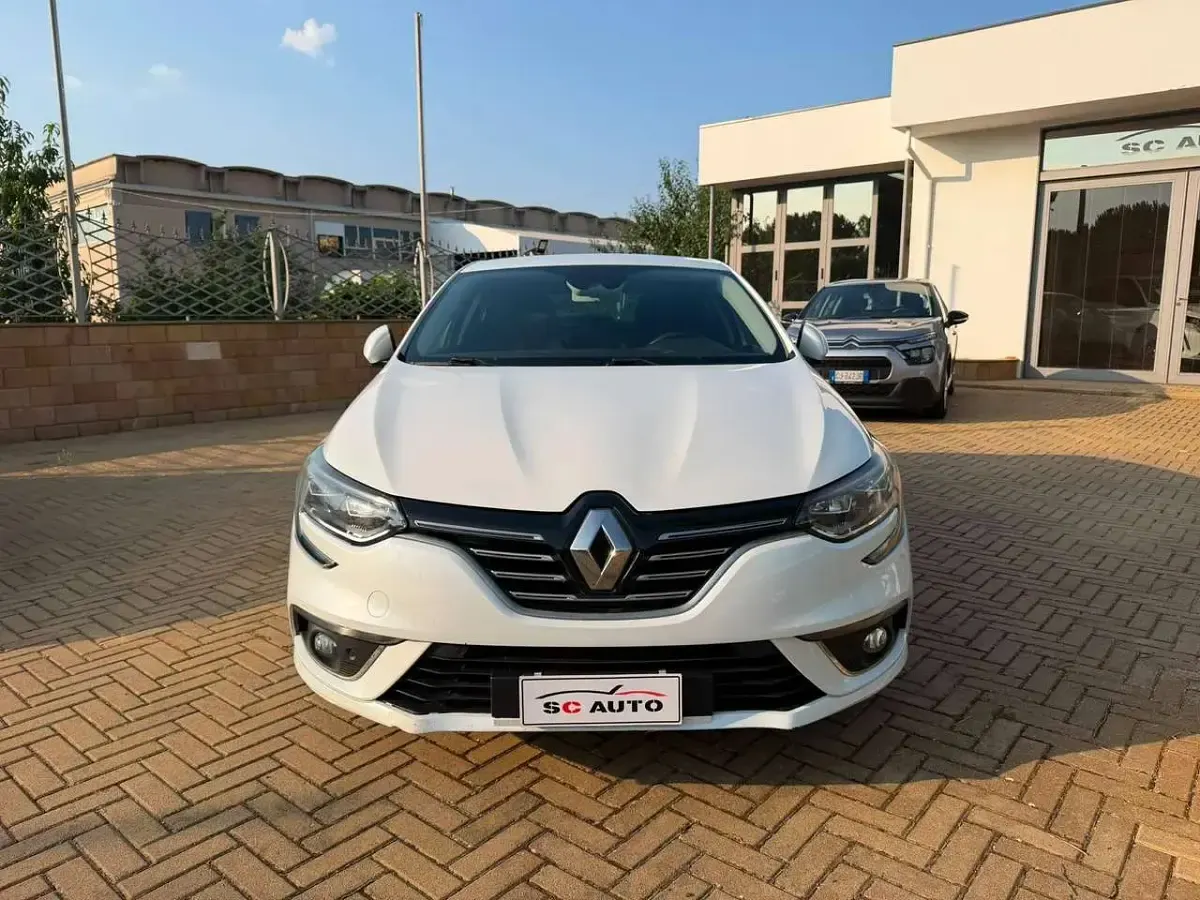 Usata Renault Mégane IV Intens 131 CV (96 kW) 2019 Other Berlina