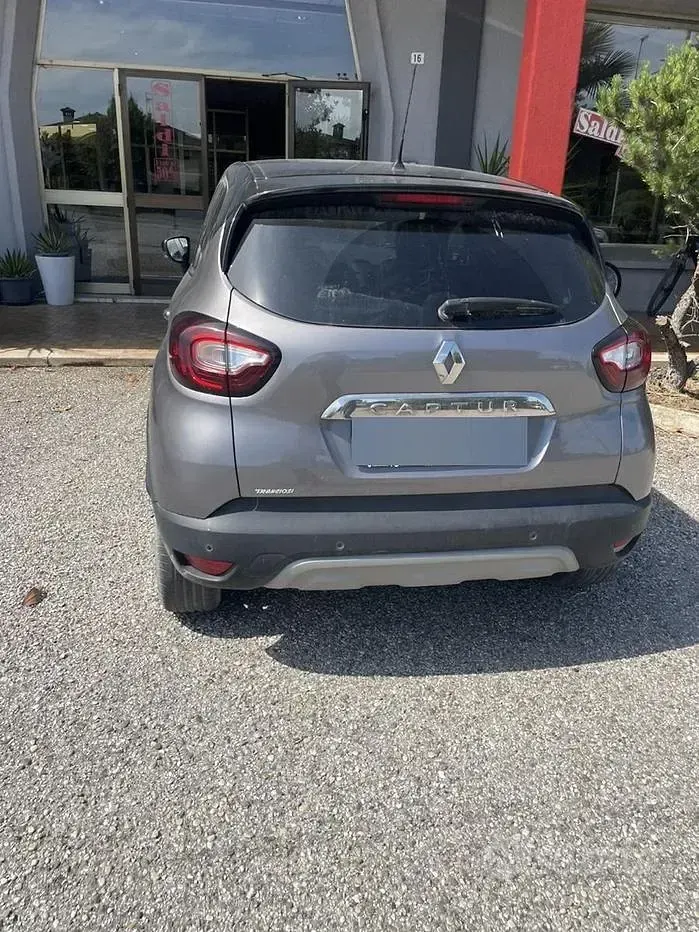 Usata Renault Captur 90 CV (66 kW) 2018 SUV