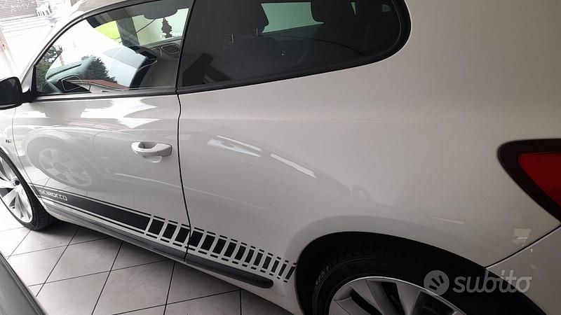 Usata VW Scirocco R-line 210 CV (154 kW) 2009