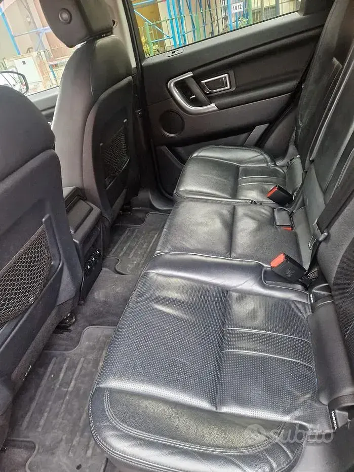 Usata Land Rover Discovery Sport HSE Luxury 150 CV (110 kW) 2018 Grigio SUV