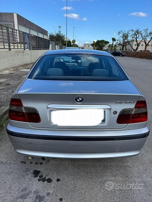 Usata BMW 320 150 CV (110 kW) 2004 Grigio Berlina