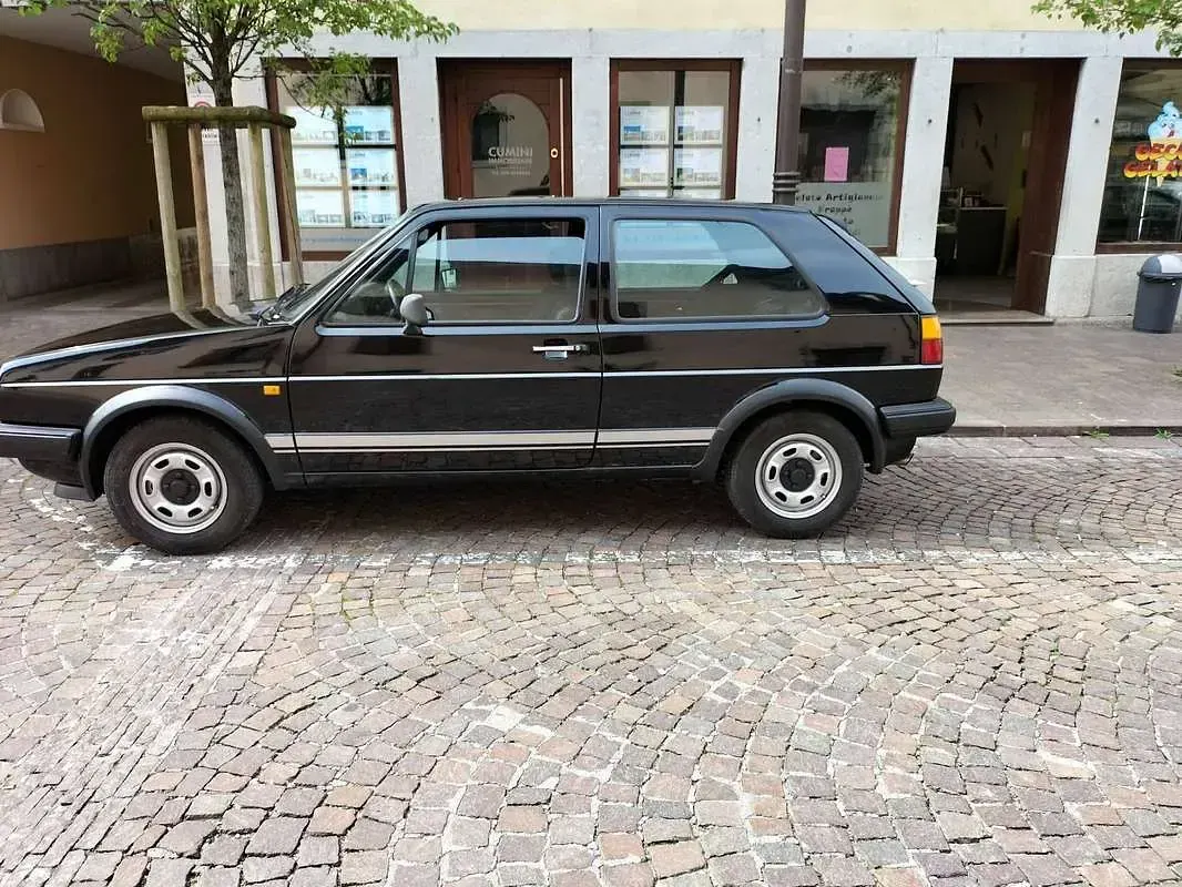 Usata VW Golf II GTI 110 CV (80 kW) 1985 Nero Utilitaria
