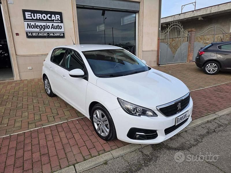 Usata Peugeot 308 Business-Line 130 CV (95 kW) 2018 Bianco Berlina