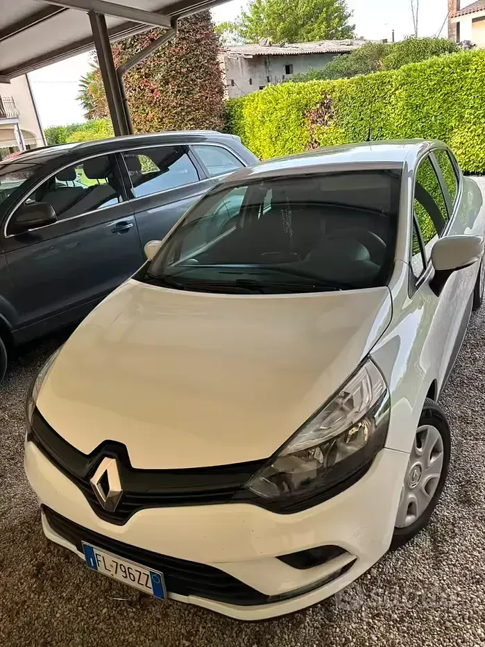 Usata Renault Clio IV 75 CV (55 kW) 2018 Bianco Berlina