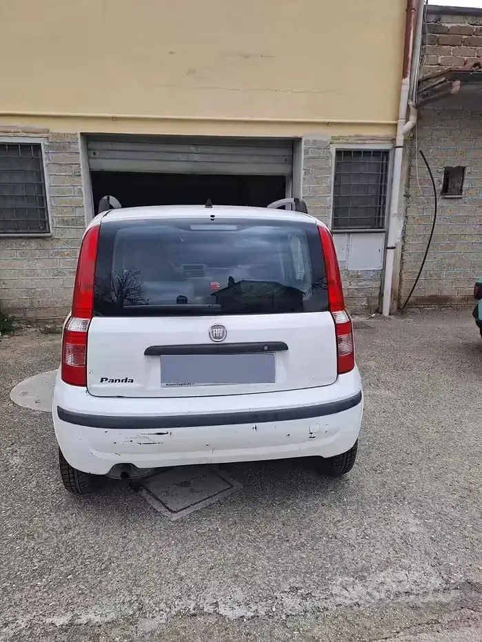 Usata Fiat Panda 69 CV (50 kW) 2011 Bianco Utilitaria