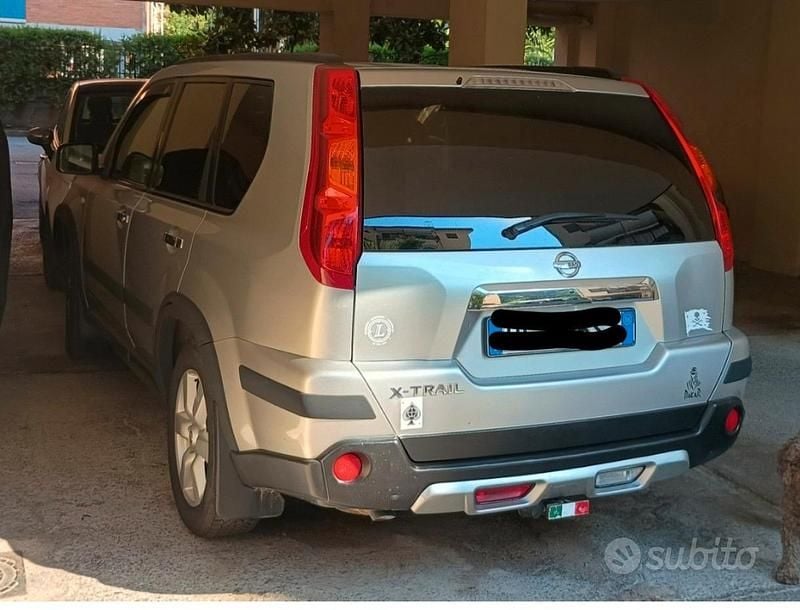 Usata Nissan X-Trail SE 150 CV (110 kW) 2008 Grigio SUV