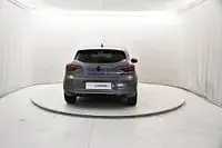 Usata Renault Clio V Engineered 145 CV (106 kW) 2023 Grigio Berlina