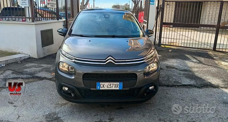 Usata Citroën C3 Shine 83 CV (61 kW) 2019 Grigio Berlina
