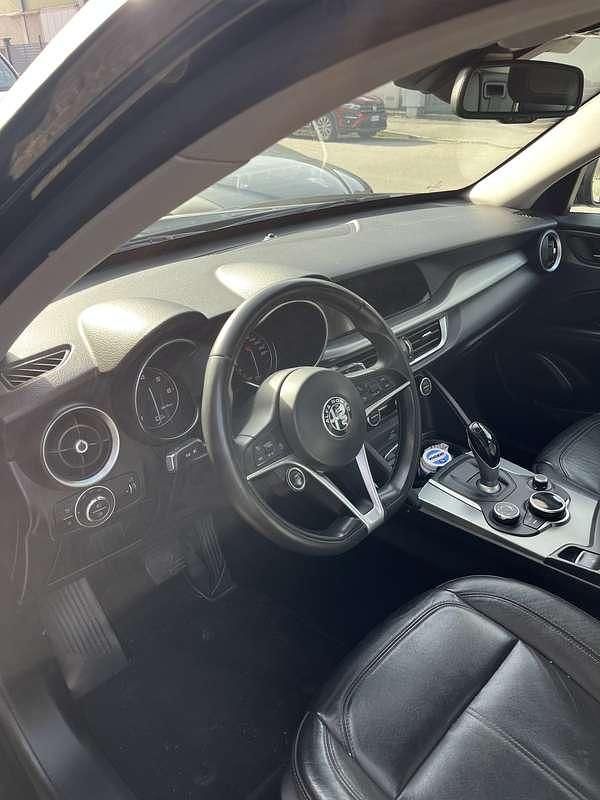 Usata Alfa Romeo Stelvio Executive 209 CV (153 kW) 2017 SUV
