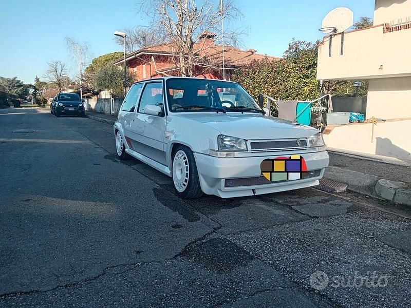Bianco Usata 1990 Renault R5 GT Due volumi | 25.000 € - Immagine 1/4
