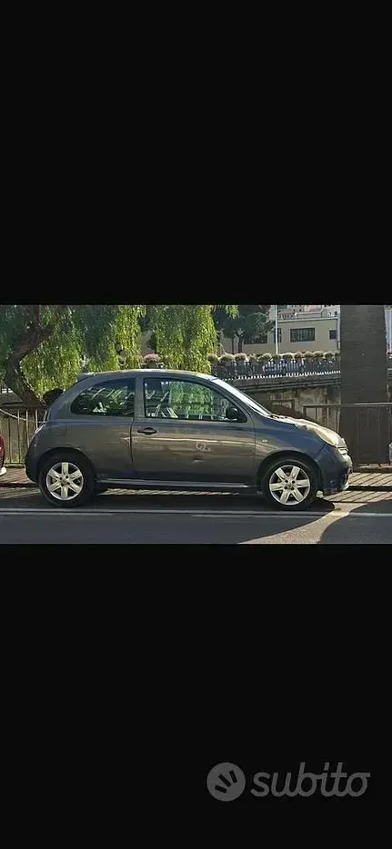 Usata Nissan Micra 80 CV (58 kW) 2005 Grigio Berlina