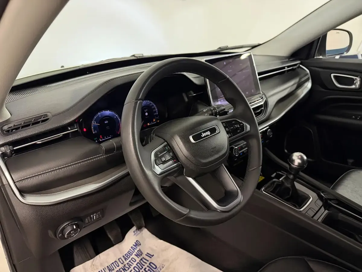Usado Jeep Compass Limited 131 CV (96 kW) 2022 Blanco SUV