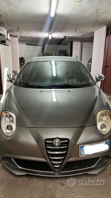 Usata 2010 Alfa Romeo MiTo Due volumi | 4000 € (Buon prezzo) - Immagine 1/4