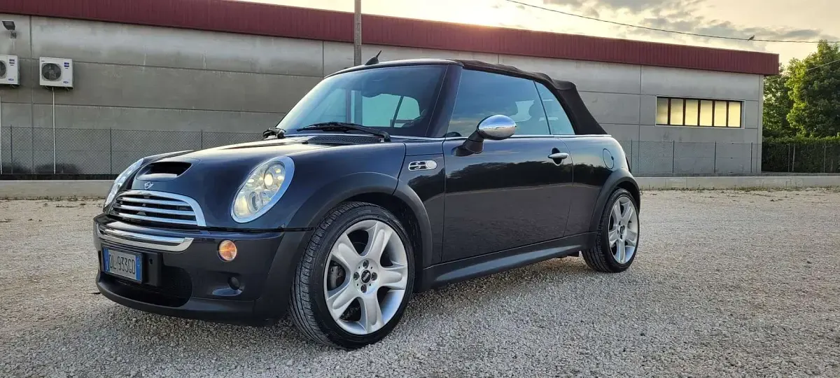 Usata Mini Cooper S Cabriolet 170 CV (125 kW) 2007 Cabrio