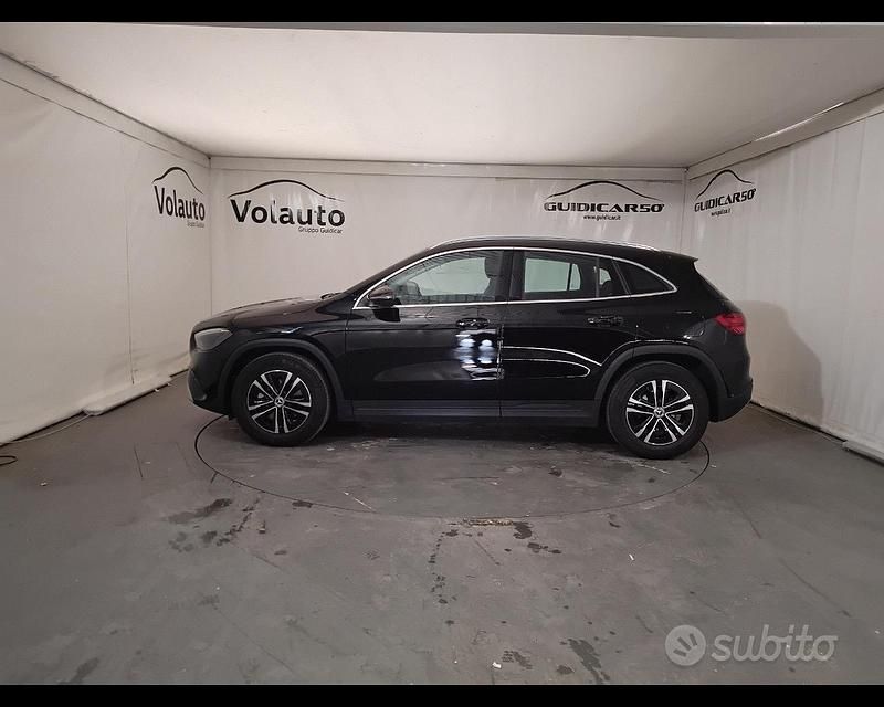 Usata Mercedes GLA180 Advanced 116 CV (85 kW) 2025 Nero SUV