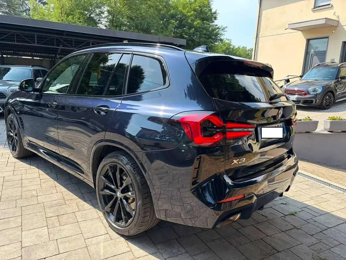 Usata BMW X3 M Sport 190 CV (139 kW) 2023 Blu/azzurro SUV