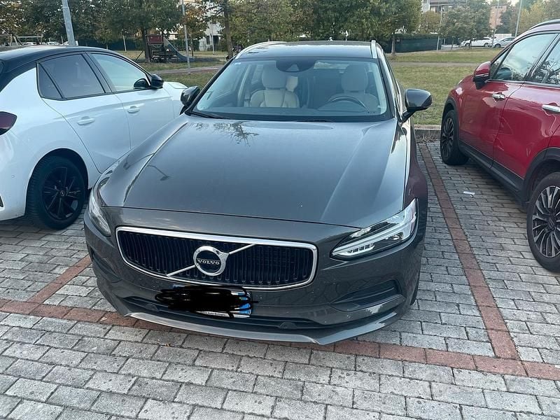 Grigio Usata 2017 Volvo V90 Station wagon | 12.500 € (Super prezzo) - Immagine 1/4
