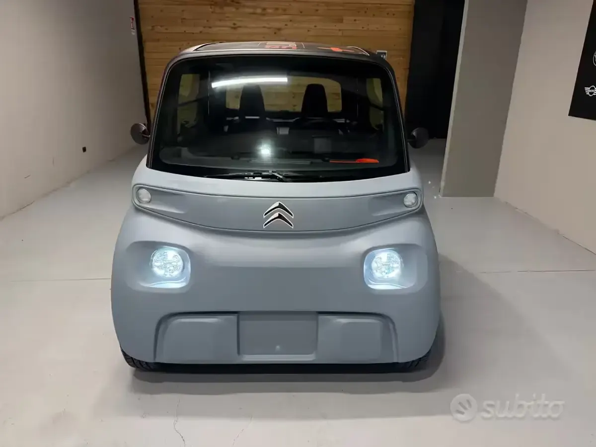 Usata Citroën AMI 2024 Grigio Berlina
