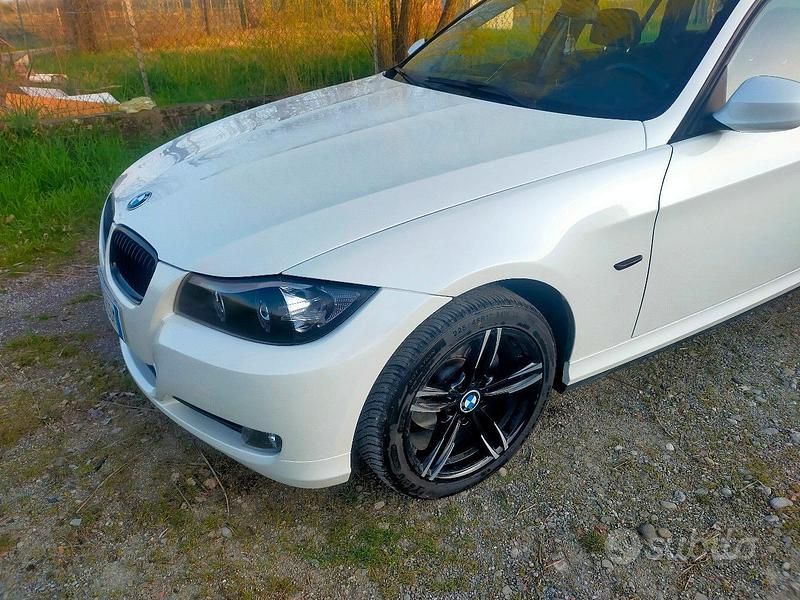 Usata BMW 316 116 CV (85 kW) 2011 Bianco Berlina